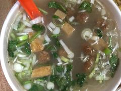 -许西美食一条街