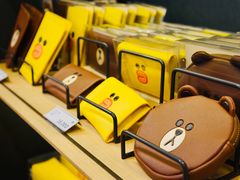 -LINE FRIENDS Garosu-gil Flagship Store