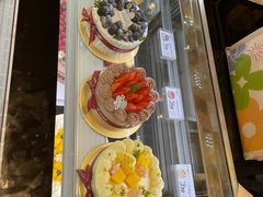-花花卷卷·鲜食蛋糕(静安久光百货店)