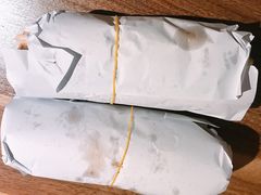 -Bánh Mì Huynh Hoa