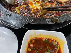 -烧哥美蛙肥肠鱼火锅·十五年社区店