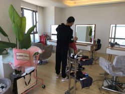 -E.L.K造型momopark店