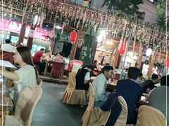 大堂-蜜雪冰城(曼哈顿十字路口店)