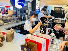 -luckincoffee瑞幸咖啡(顺义华联商厦店)