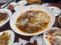 -湖南人家湘菜馆(镇江路店)