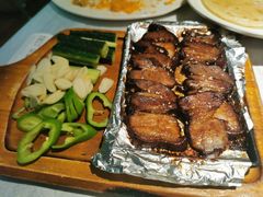 手工煎饼配烤肉-玉玲珑(陆家嘴店)