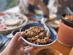 -包整·丝娃娃(一览甲秀楼风景店)