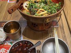 -成都你六姐·牛肉冒菜·麻辣香锅(长泰广场店)