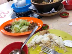 -直落玻璃（瓦煲）肉骨茶