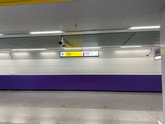 -红土地(地铁站)