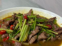 小炒黄牛肉-丁来兴酒店(西街店)