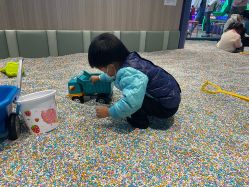 -卡通尼乐园(景枫中心店)