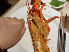 -雍容荟活帝王蟹活龙虾自助(苏宁旗舰店)