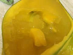 -志龙皇冠吃货椰子铺