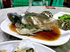 石斑鱼清蒸-四川小胡子海鲜(丁村万人海鲜广场店)