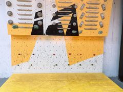 -问山MountQuest攀岩馆