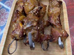 馕坑肉-乡村馕坑肉·烧烤·新疆菜·本地人更爱吃(阿勒泰首店)
