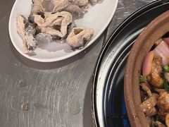 -胡须佬鸡煲四季火锅店(石厦西村直营店)