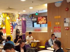 大堂-麦当劳(广州新港东路第二分店)