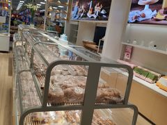 面包甜点陈列柜-好利来(梅江永旺店)