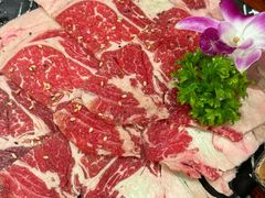-喜牛烧肉酒场·黑金店(威高广场店)
