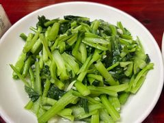 -芦茨金富饭庄·25年老字号·专做稻草鸡