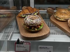 -Tims天好咖啡·贝果(东吴龙湖天街店)