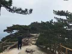 -罗田薄刀峰风景区