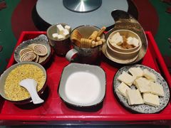 -九十九顶毡房(阜石路店)