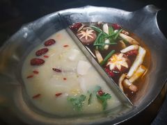 -湊湊火锅·茶憩(恒隆广场店)