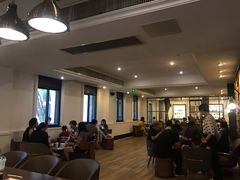 大堂-星巴克臻选(广州沙面店)