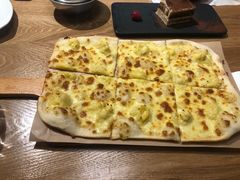 -必胜客(百联又一城店)