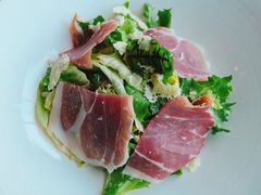 帕尔玛火腿配顶级帕玛森芝士饼干-北京金融街丽思卡尔顿酒店·意味轩 Cepe