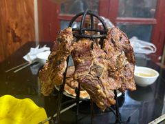 -烤肉小伙烤肉店