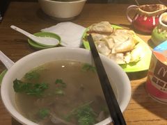 -锅贴王小吃(南大街店)