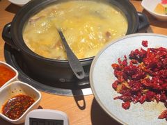 -一朵菌·野生菌探索家火锅(南亚店)