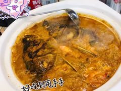 鱼头泡饼-八张桌子(老店)