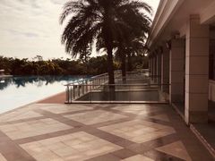 -海悦山庄酒店-花园泳池