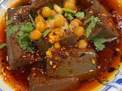 -肖四女乐山跷脚牛肉(世博源店)