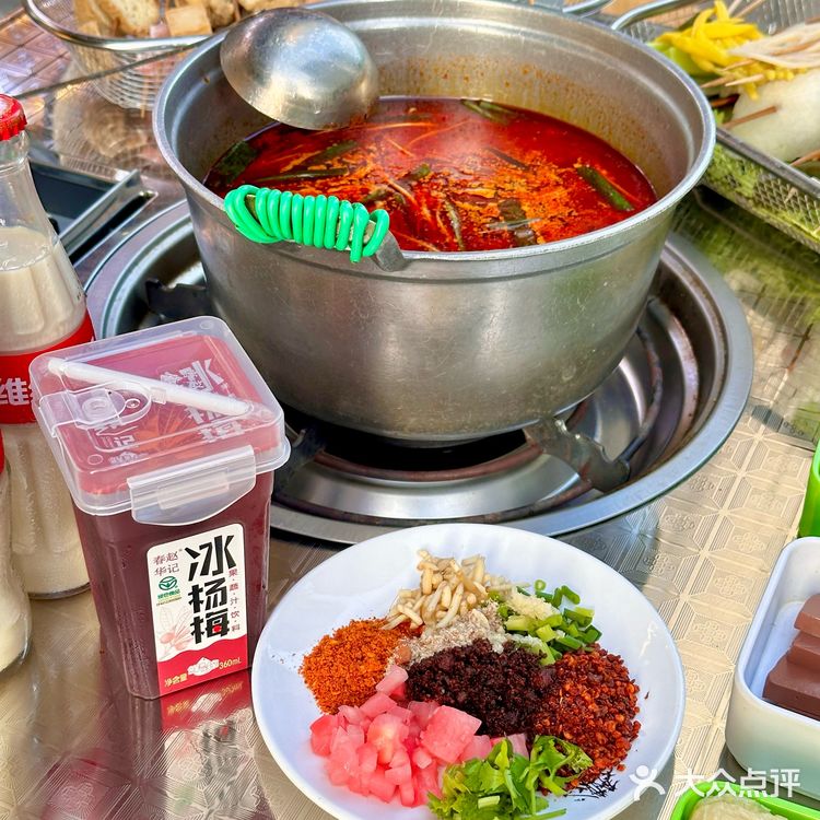 观山湖、青云市集、黔灵东路都有门店 一样好吃直接冲