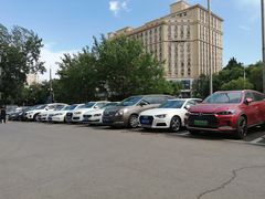 -保利大厦-停车场