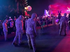 -七彩云南欢乐世界