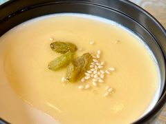 手工自制酸奶-巴扎美食·新疆菜·西域歌舞表演餐厅(新疆大厦店)