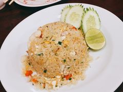 -Dang restaurant (patong phuket)