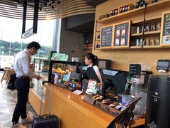 -星巴克臻选(成都环球乐天店)