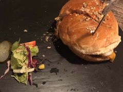 经典芝士汉堡-HIGH FIVE哈福手工汉堡(桂林路店)