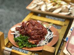 招牌爆腌儿鲜牛里脊-北京小炮儿炙子烤肉·铜锅涮肉(珠江路店)