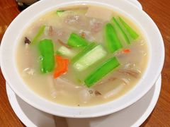 -龙悦湾酒家·八阵鱼生·渔人码头店