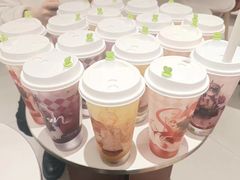 -奈雪的茶(湖滨银泰in77C区PRO店)