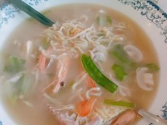 -霆记海鲜·只为这碗面(滨江店)
